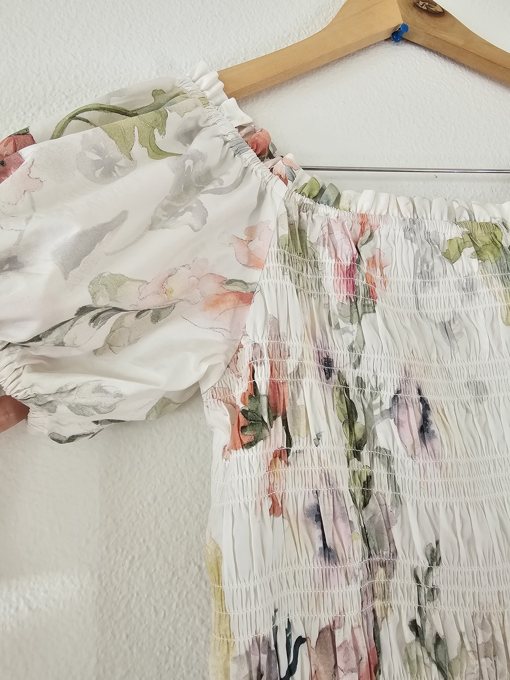 H&M Sz L Floral Print Off the Shoulder Puff-Sleeve Smocked Poplin Midi Dress - Picture 5 of 14